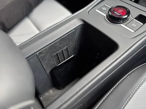 Used 2025 Volkswagen Tiguan SE R-Line AWD/4WD image 27