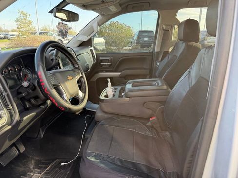 Used 2018 Chevrolet Silverado 1500 LT w/ All Star Edition AWD/4WD image 5