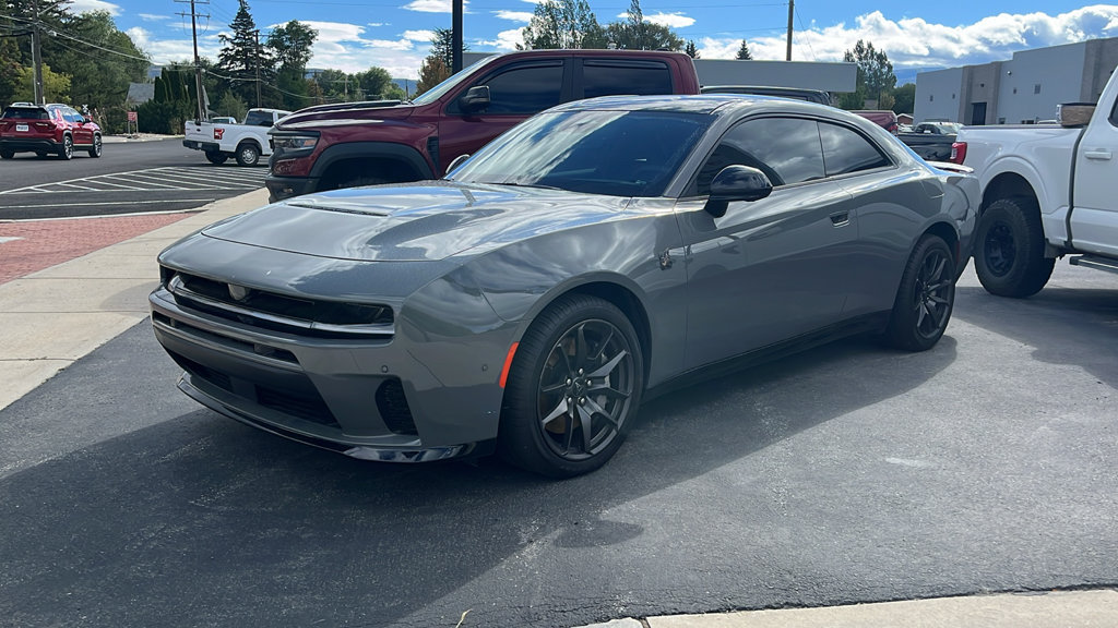Used 2026 Dodge Charger Scat Pack AWD/4WD image 1