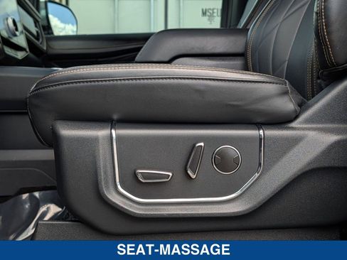 Certified 2022 Ford Expedition Max Platinum image 24