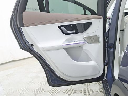 Used 2023 Mercedes-Benz EQE 350+ 4MATIC SUV w/ Exclusive Trim Package image 35