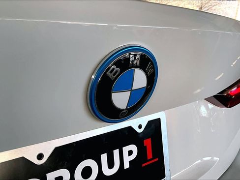 Used 2024 BMW i4 eDrive35 w/ Premium Package image 30