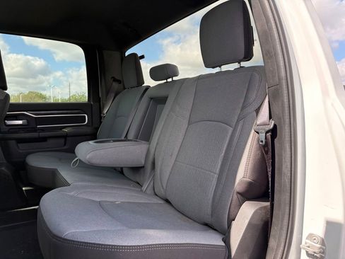 Used 2024 RAM 3500 Big Horn AWD/4WD image 19