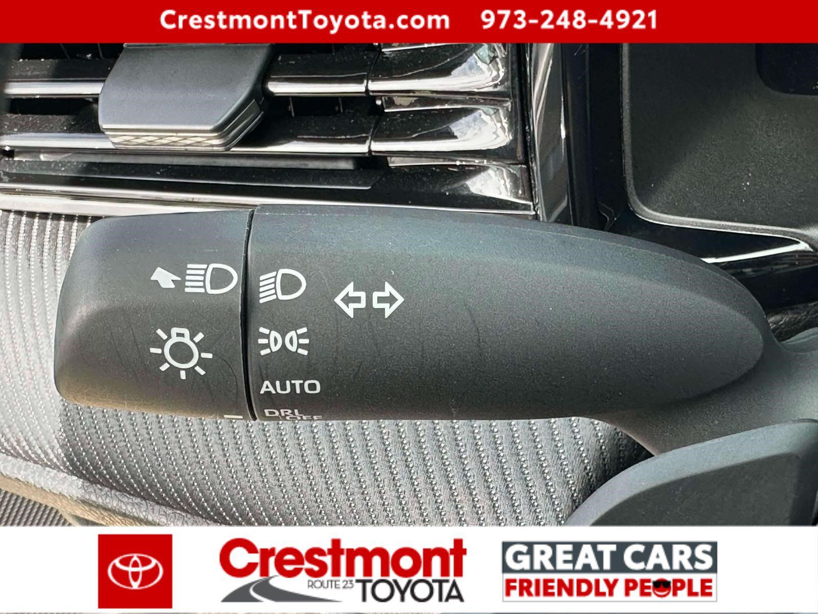 Used 2026 Toyota Camry SE w/ Convenience Package AWD/4WD image 21