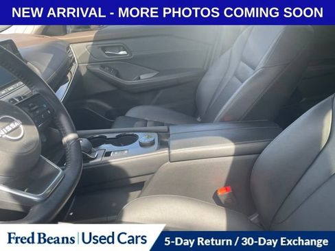 Used 2023 Nissan Rogue SL AWD/4WD image 11