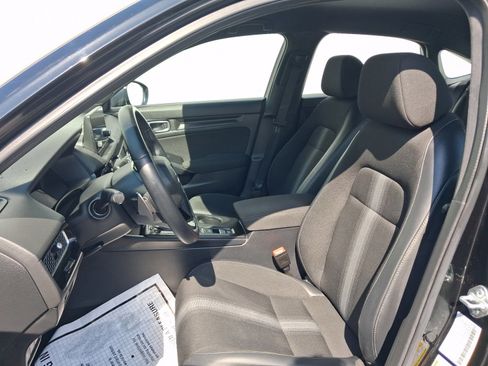 Used 2024 Honda Civic Sport image 5