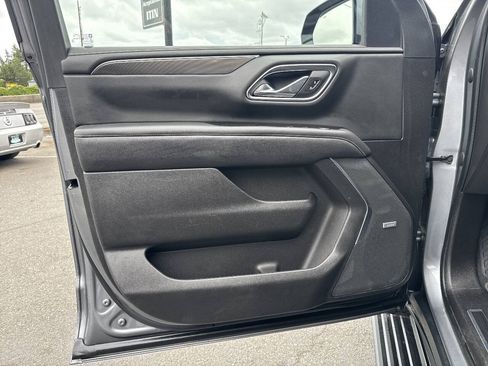 Used 2021 GMC Yukon AT4 w/ AT4 Premium Package AWD/4WD image 34