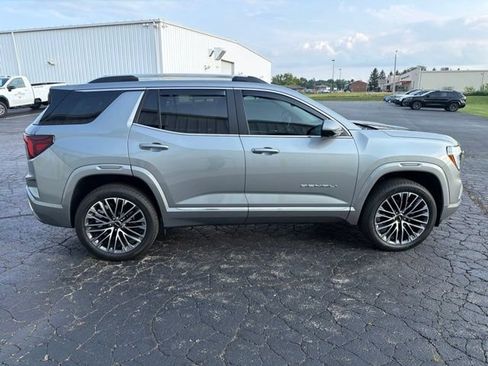 Used 2026 GMC Terrain Denali w/ LPO, Floor Liner Package AWD/4WD image 6