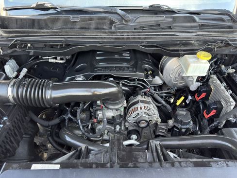 Used 2020 RAM 1500 Big Horn AWD/4WD image 40