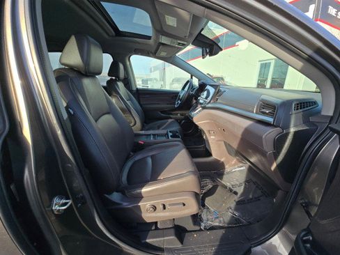 Used 2021 Honda Odyssey EX-L image 11