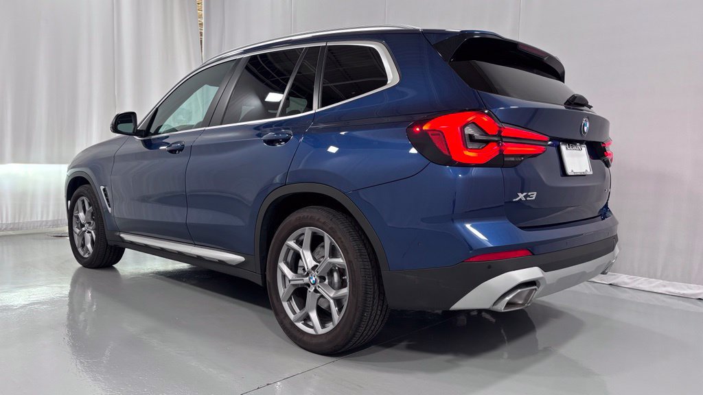 Used 2024 BMW X3 xDrive30i w/ Premium Package AWD/4WD image 8