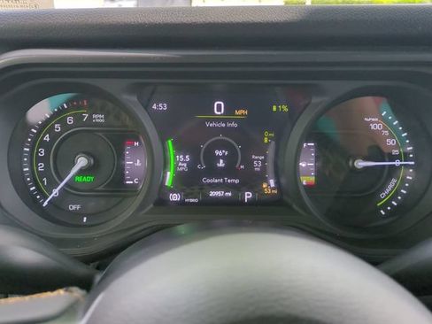 Used 2024 Jeep Wrangler Unlimited AWD/4WD image 19