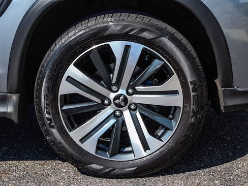 Used 2023 Mitsubishi Outlander Sport ES AWD/4WD image 7
