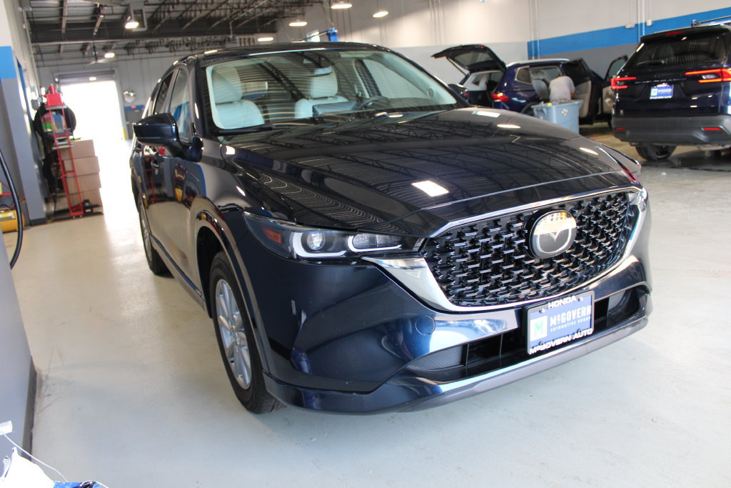 Used 2024 MAZDA CX-5 AWD 2.5 S w/ Preferred Package image 3