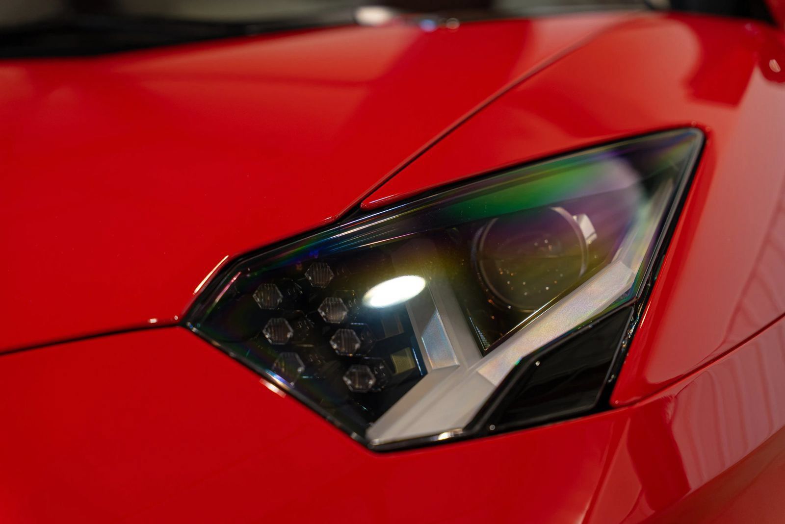 Used 2018 Lamborghini Aventador S AWD/4WD image 5