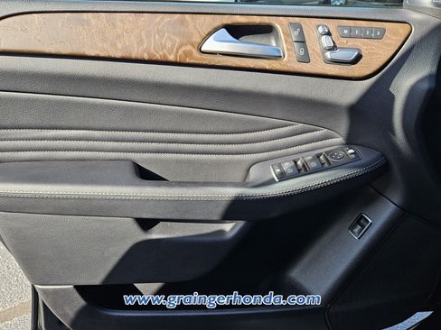 Used 2017 Mercedes-Benz GLE 43 AMG 4MATIC Coupe image 23