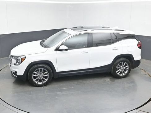 Used 2022 GMC Terrain SLT w/ Infotainment Package II FWD image 35