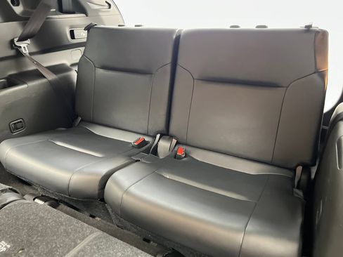 Used 2024 Mitsubishi Outlander SE AWD/4WD image 39