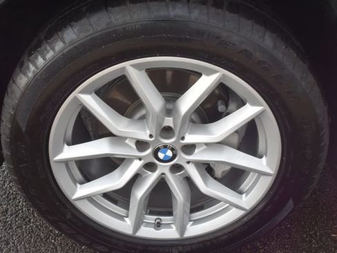 Used 2020 BMW X5 xDrive40i w/ Premium Package AWD/4WD image 52