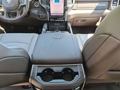 New 2026 RAM 2500 Laramie w/ Towing Technology Group image 22