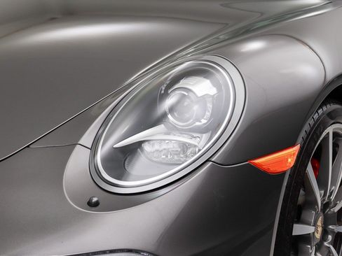 Used 2012 Porsche 911 Carrera S RWD image 5
