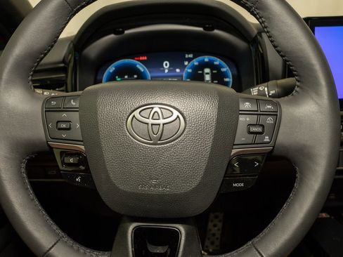 Used 2025 Toyota Camry XSE image 20