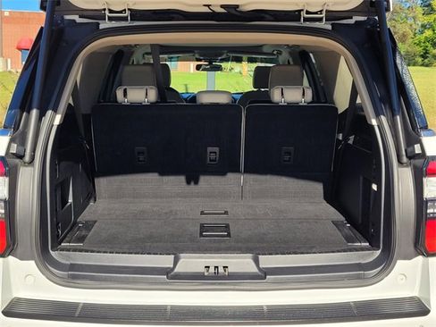 Used 2021 Ford Expedition Max Platinum image 9