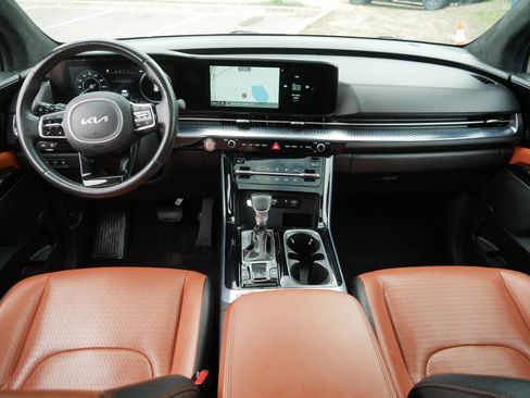 Used 2022 Kia Carnival SX Prestige FWD image 10