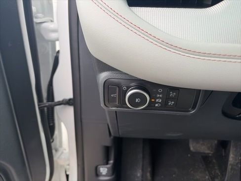 New 2026 Ford Explorer Active w/ Active Comfort Package image 19