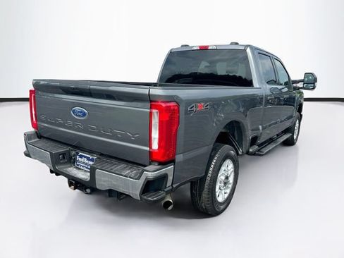 Certified 2025 Ford F250 XLT AWD/4WD image 10