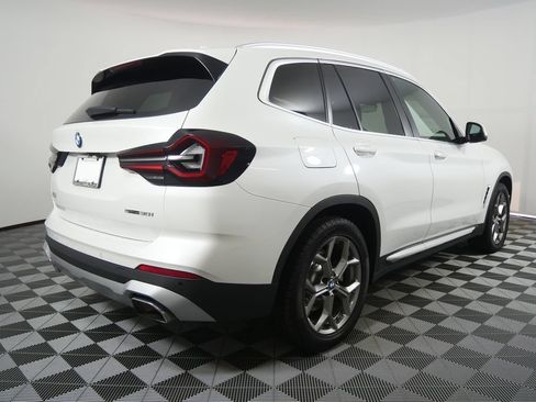 Used 2023 BMW X3 sDrive30i RWD image 3
