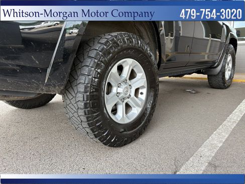 Used 2023 Toyota 4Runner SR5 AWD/4WD image 9