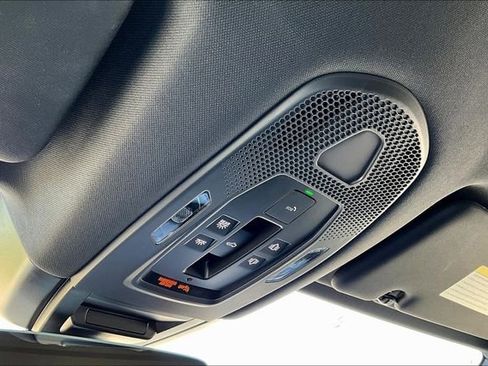 Used 2026 Porsche Cayenne image 16