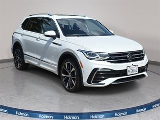 Used 2022 Volkswagen Tiguan SEL R-Line image 1