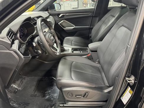Certified 2025 Audi Q3 2.0T Premium AWD/4WD image 27