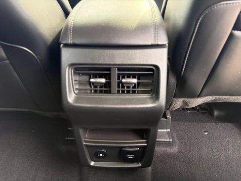 Used 2024 Ford Edge SEL w/ Convenience Package AWD/4WD image 25