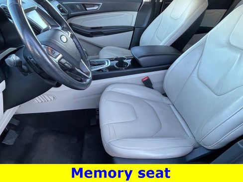 Used 2017 Ford Edge Titanium w/ Technology Package image 15