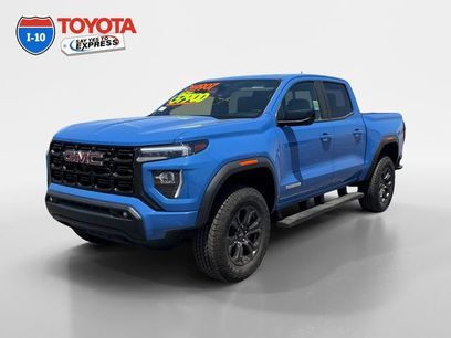 Used 2025 GMC Canyon Elevation w/ Convenience Package