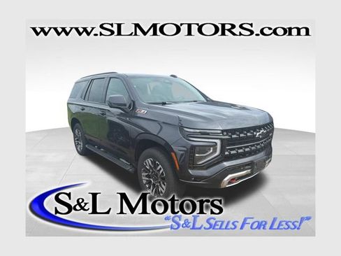 Used 2025 Chevrolet Tahoe Z71 AWD/4WD image 1