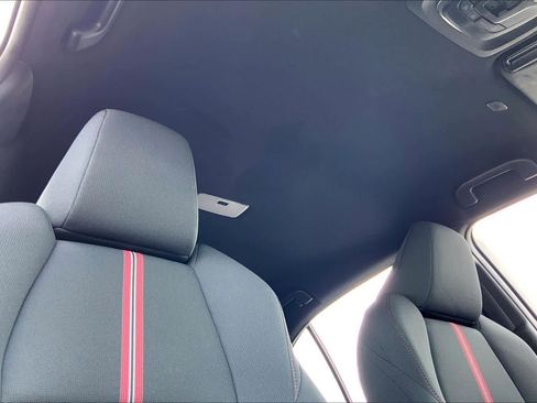 Used 2024 Toyota Corolla SE FWD image 14