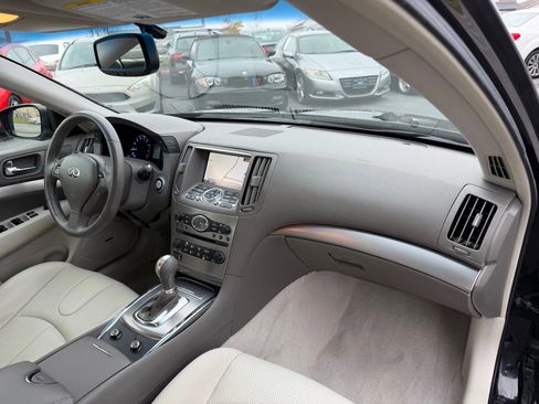 Used 2015 INFINITI Q40 w/ Navigation Package image 15