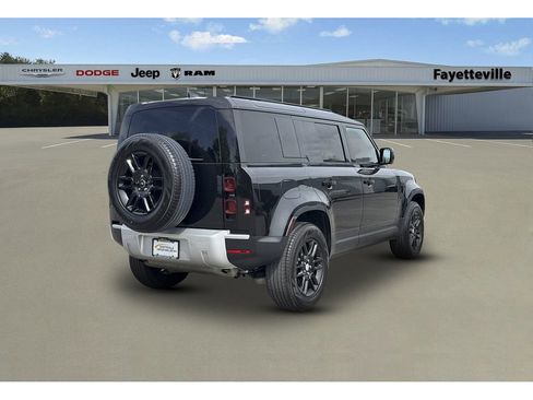 Used 2025 Land Rover Defender 110 S AWD/4WD image 3