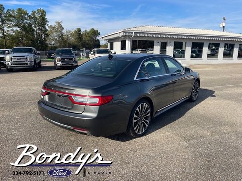 Used 2019 Lincoln Continental Reserve image 19