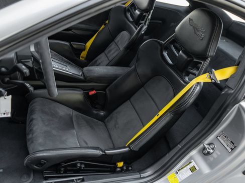 Used 2019 Porsche 911 GT2 RS RWD image 26