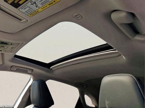 Used 2016 Lexus RX 450h AWD image 15