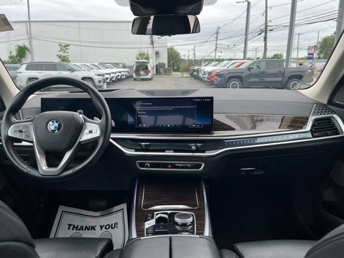 Used 2026 BMW X7 xDrive40i AWD/4WD image 13