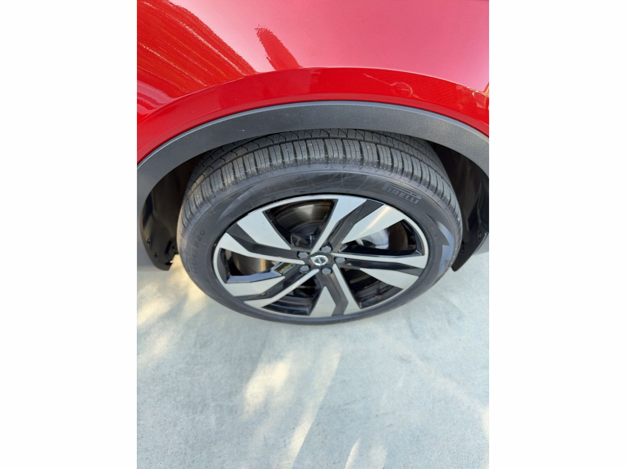 Used 2025 Volvo XC40 B5 Ultra AWD/4WD image 18