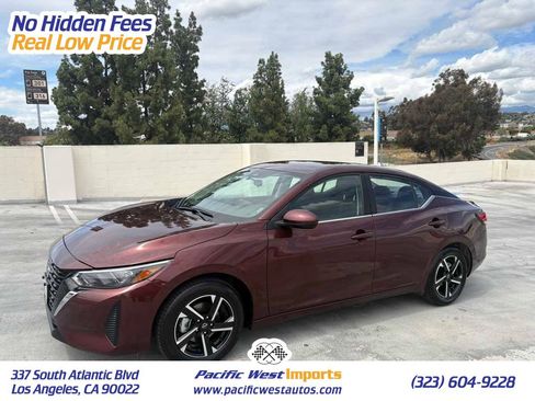 Used 2025 Nissan Sentra SV FWD image 1