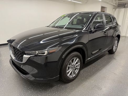 Used 2025 MAZDA CX-5 AWD 2.5 S w/ Preferred Package image 4