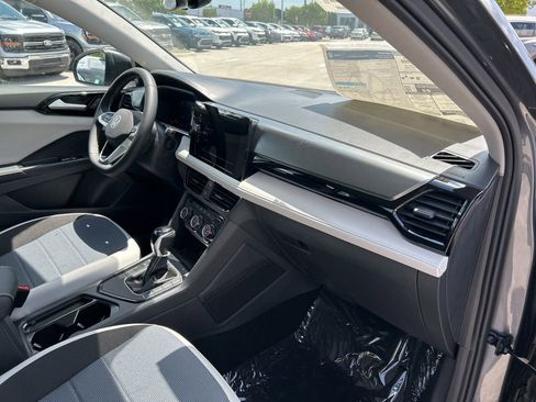 New 2025 Volkswagen Taos S image 36